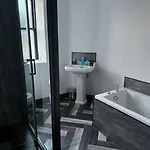 The Lowther Penthouse - 2 Bedrooms - Sleeps 4 Apartman