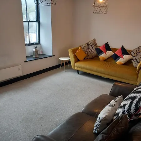 The Lowther Penthouse - 2 Bedrooms - Sleeps 4